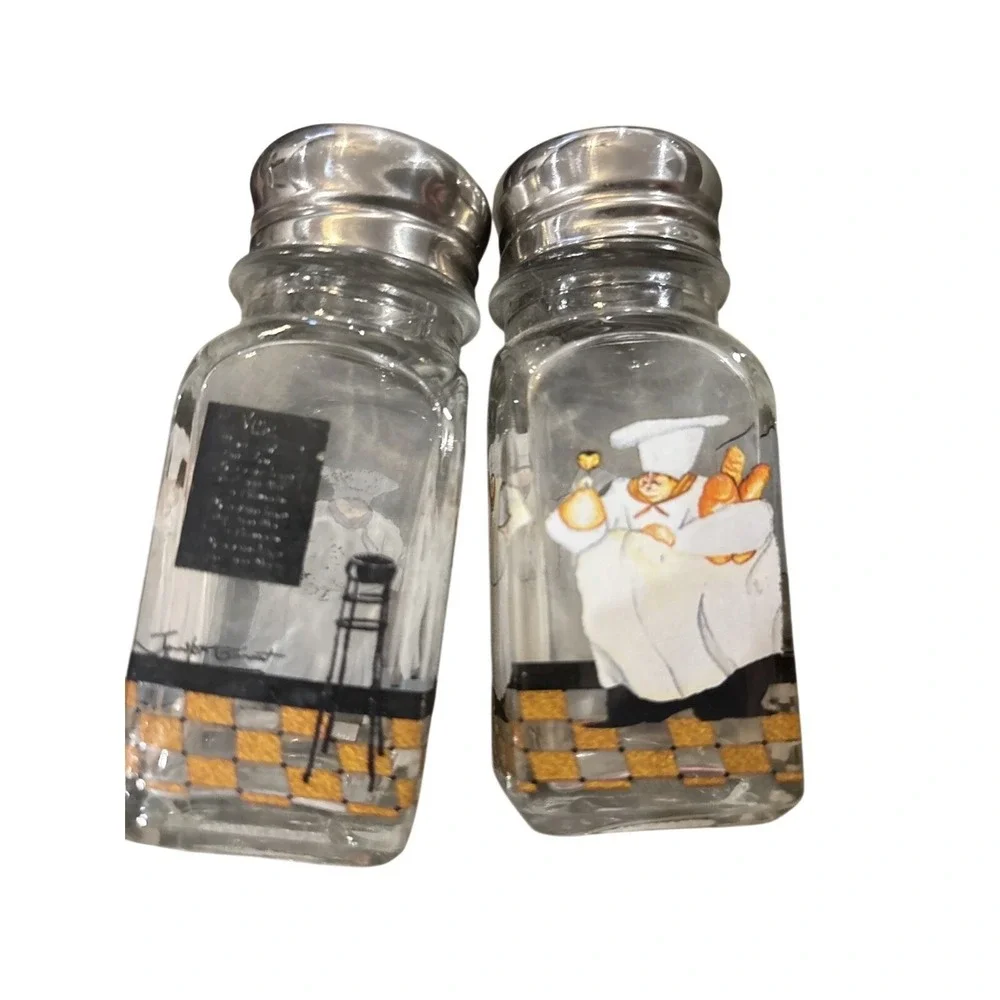 set of Bistro Italian Chef Salt & Pepper Shakers Glass & Metal Top